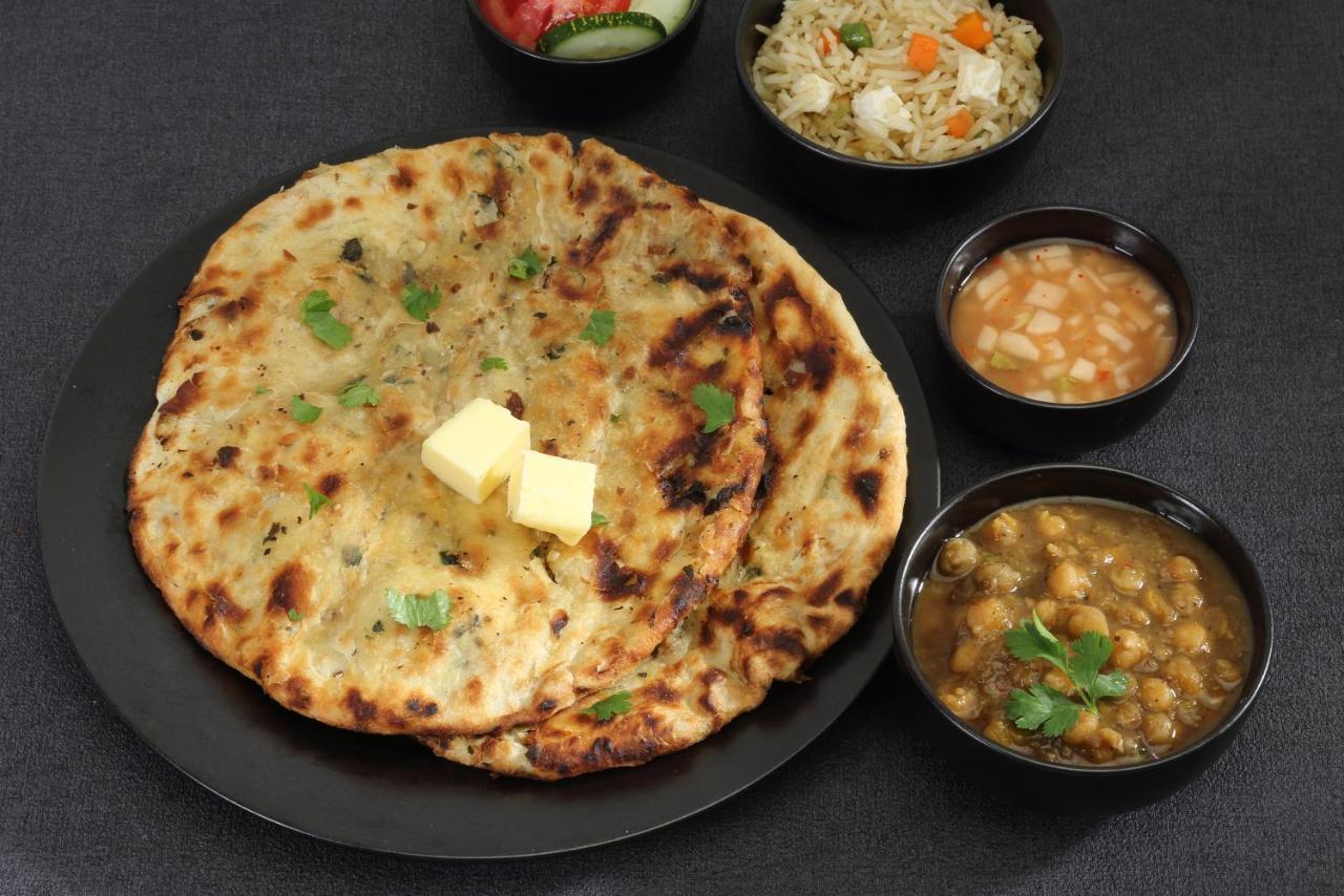 Oyo 74073 Hotel Abhishek Ludhiana Zewnętrze zdjęcie
