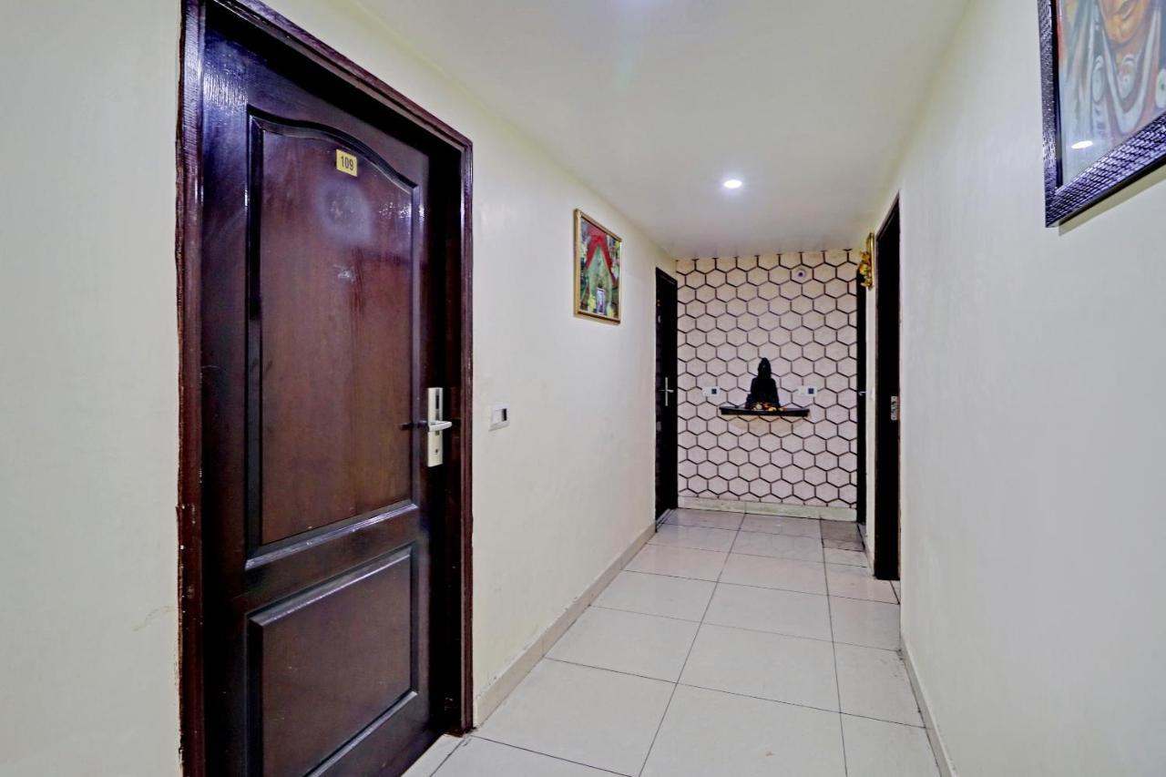 Oyo 74073 Hotel Abhishek Ludhiana Zewnętrze zdjęcie