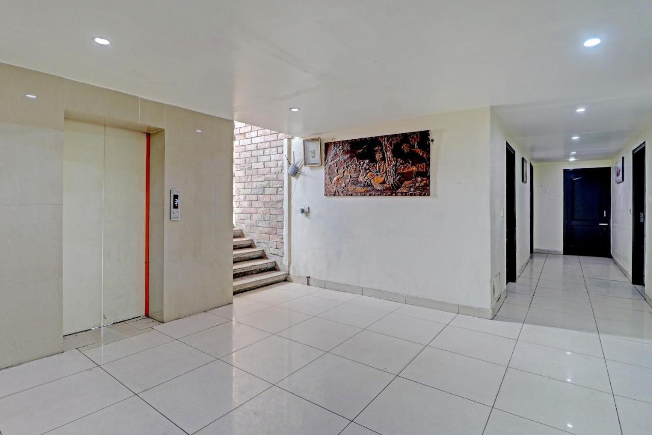 Oyo 74073 Hotel Abhishek Ludhiana Zewnętrze zdjęcie